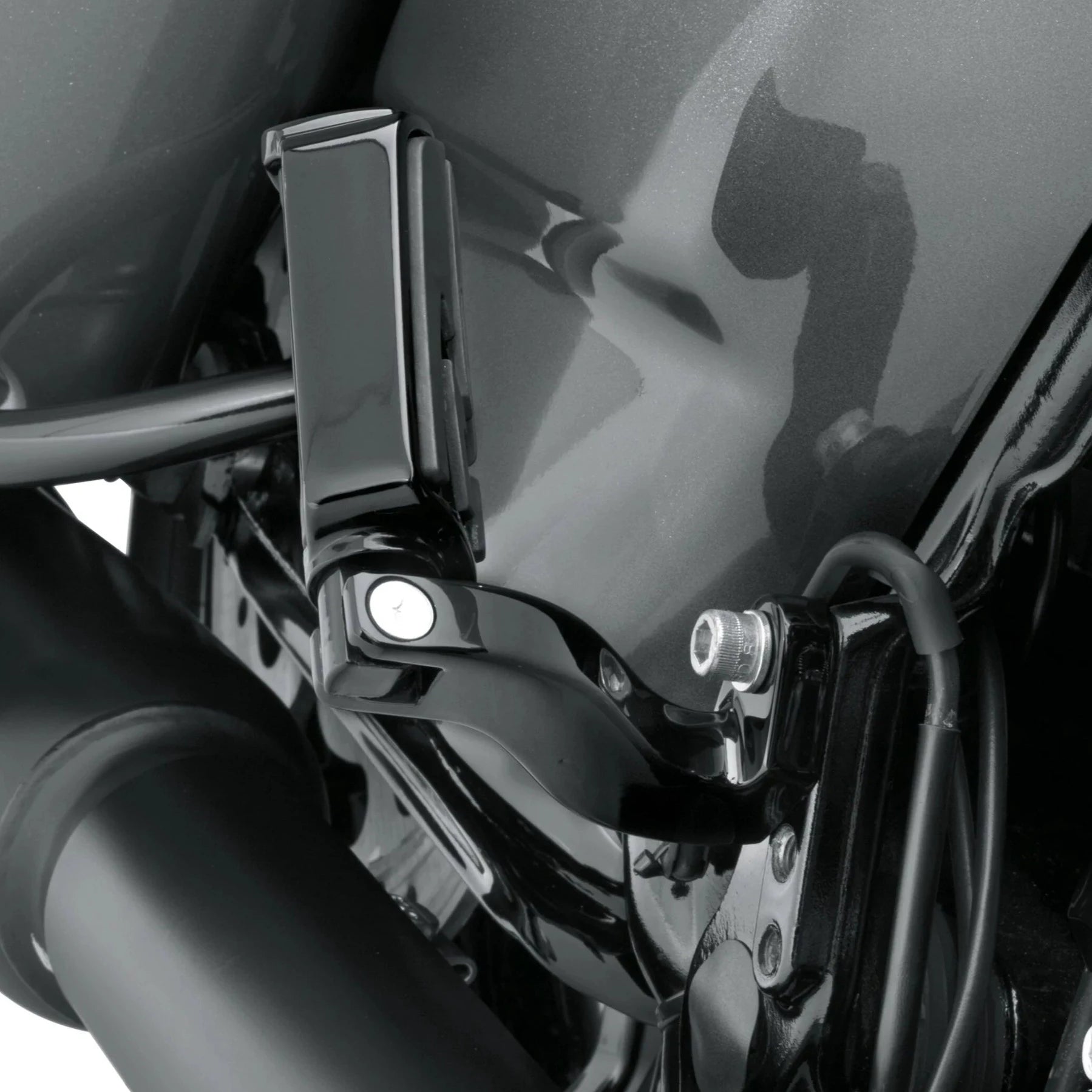 Images of Harley-Davidson Passenger Footpeg Mount fitted on motorcycle. Gloss Black, 50500578 (TOURING).