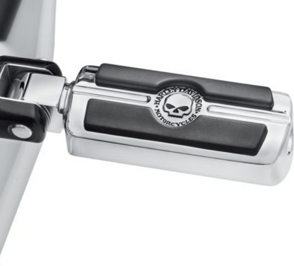 Harley-Davidson® Willie G Skull Passenger Footpegs - Chrome - 50500858.  The deep black rubber pads are set against a brilliant polished and chrome-plated field to yield the dramatic appearance of the Skull Collection. Fits passenger position on '20-later LiveWire™ and '18-later Softail® models.