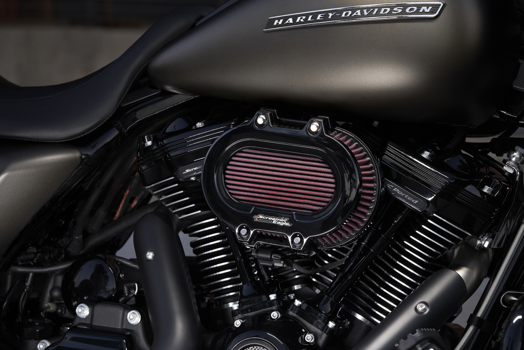 Harley-Davidson® Screamin' Eagle®  Ventilator Extreme Air Cleaner Cover- Gloss Black - 61300994.